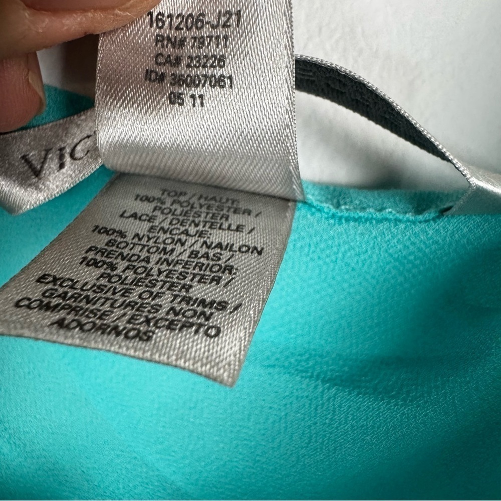 Victoria's Secret Sheer Turquoise Lace Trim Babydoll Chemise, Size Large - Picture 5 of 10